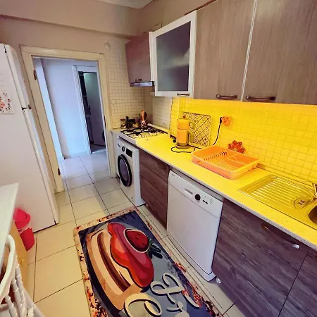 A Spacious Flat In Old Town Area Apartment *