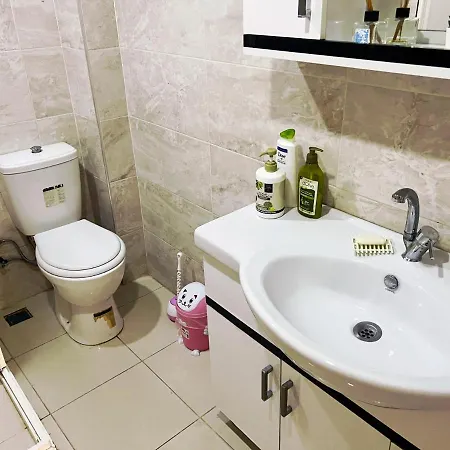Apartment A Spacious Flat In Old Town Area