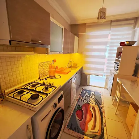 A Spacious Flat In Old Town Area Apartment *