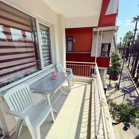 Apartman A Spacious Flat In Old Town Area